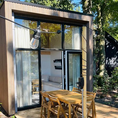 Camping De Vinkenkamp Lieren Екстериор снимка