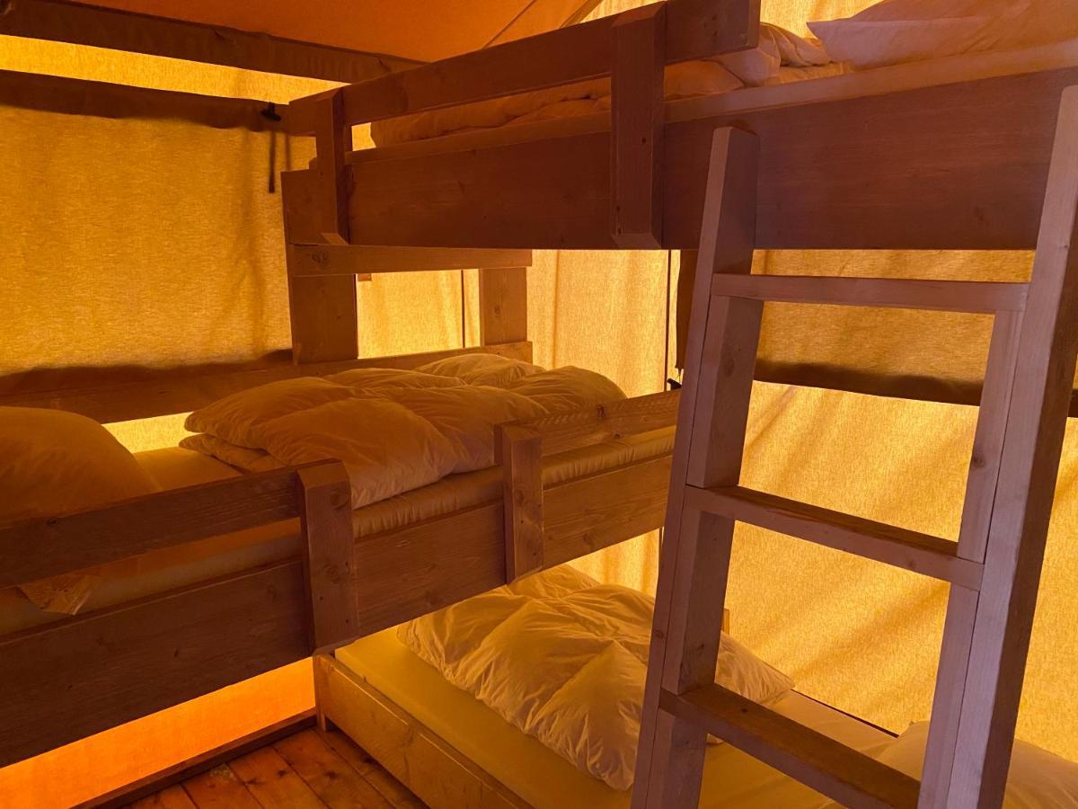 Camping De Vinkenkamp Lieren Екстериор снимка