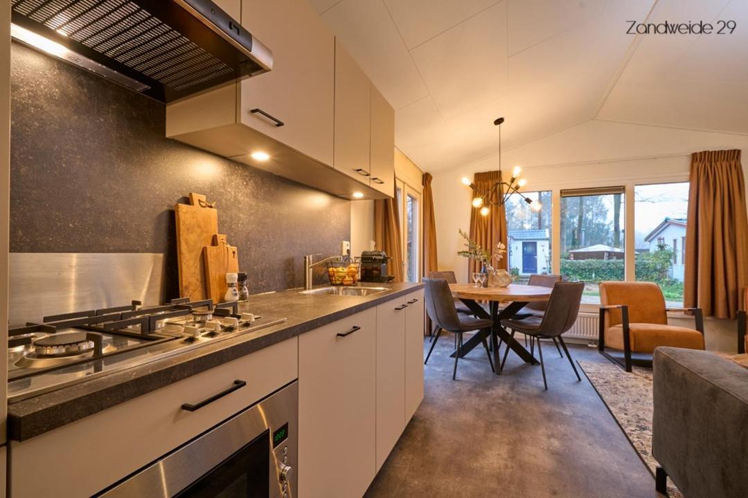 Camping De Vinkenkamp Lieren Екстериор снимка