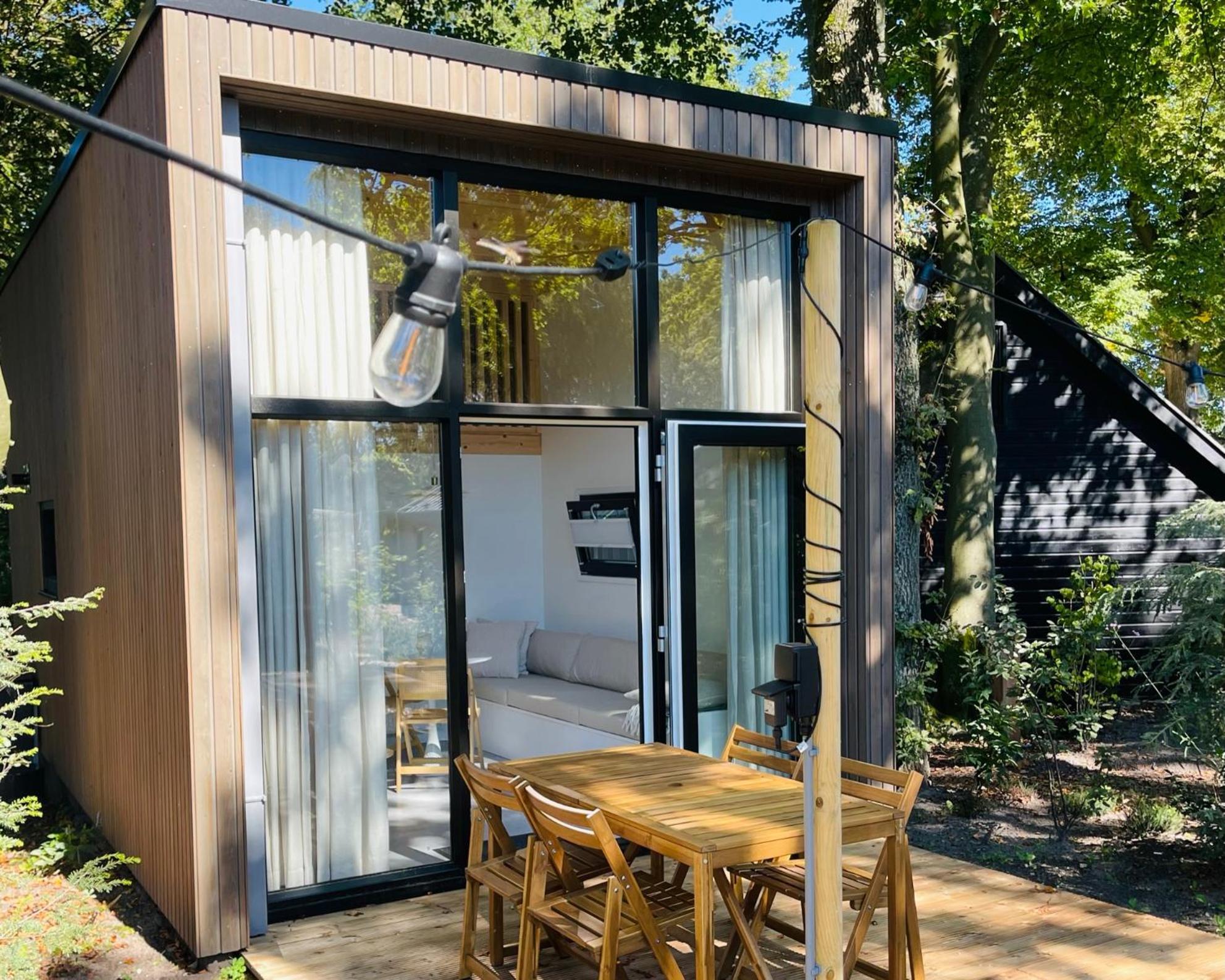 Camping De Vinkenkamp Lieren Екстериор снимка