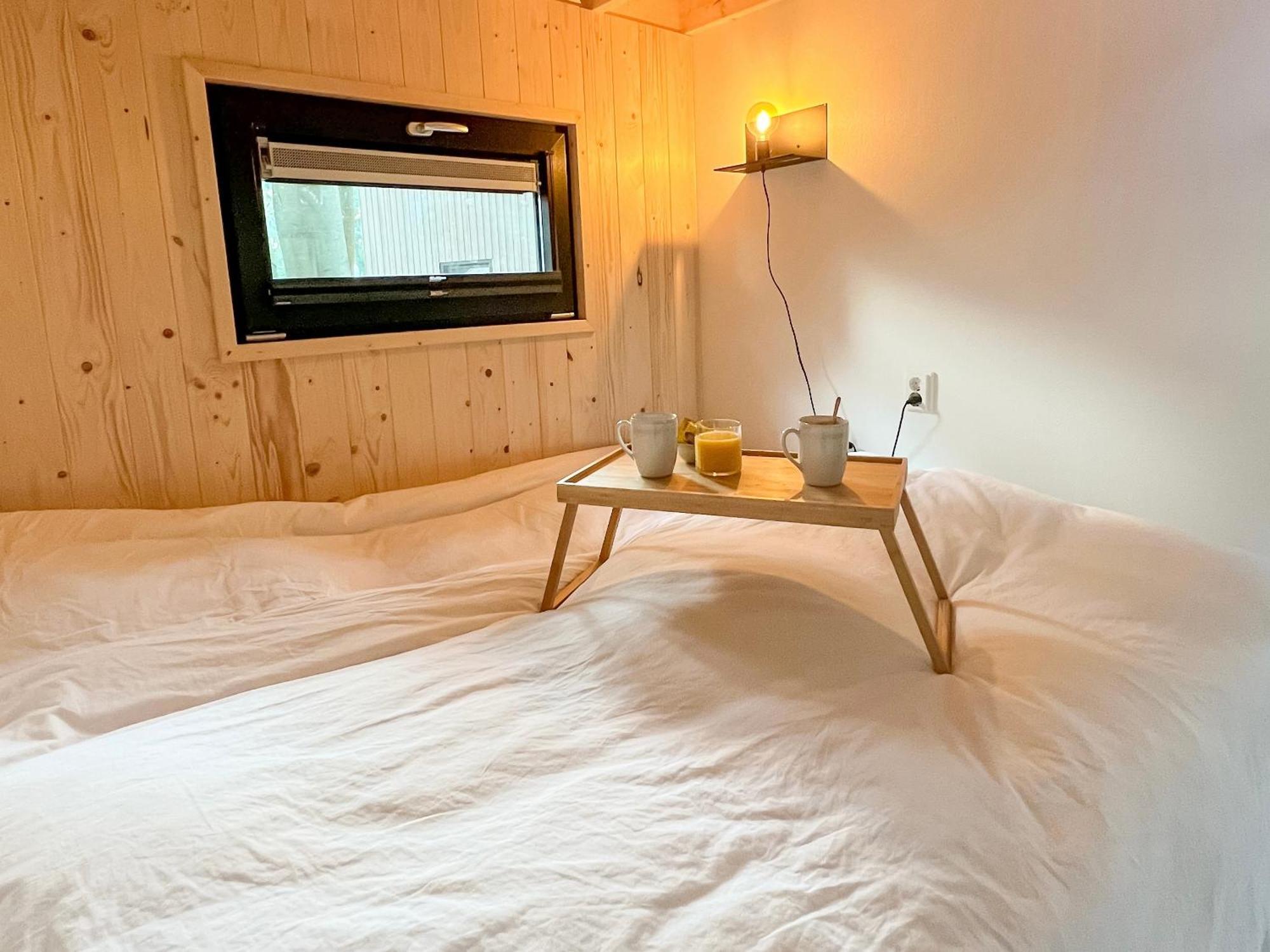 Camping De Vinkenkamp Lieren Екстериор снимка