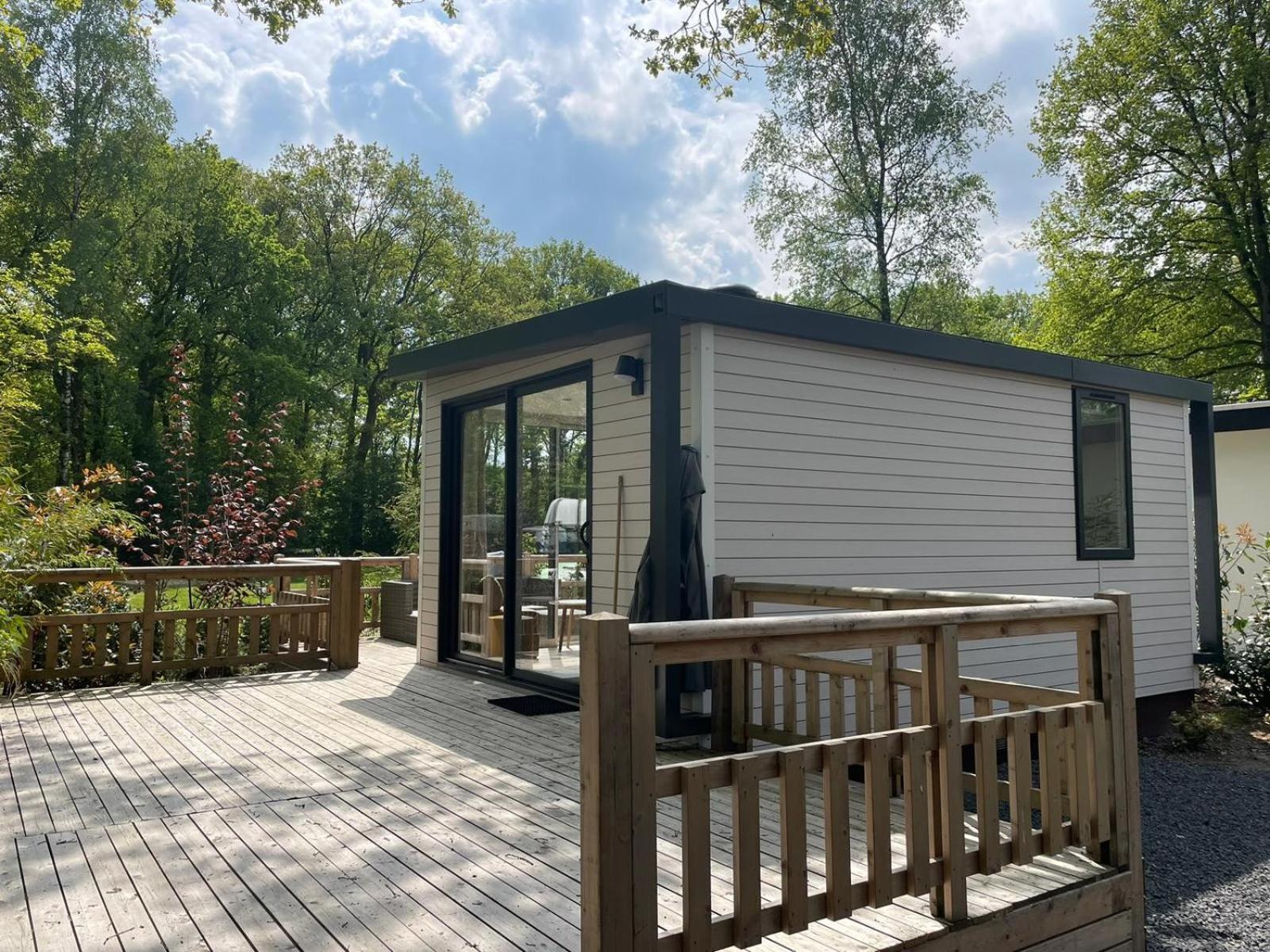 Camping De Vinkenkamp Lieren Екстериор снимка