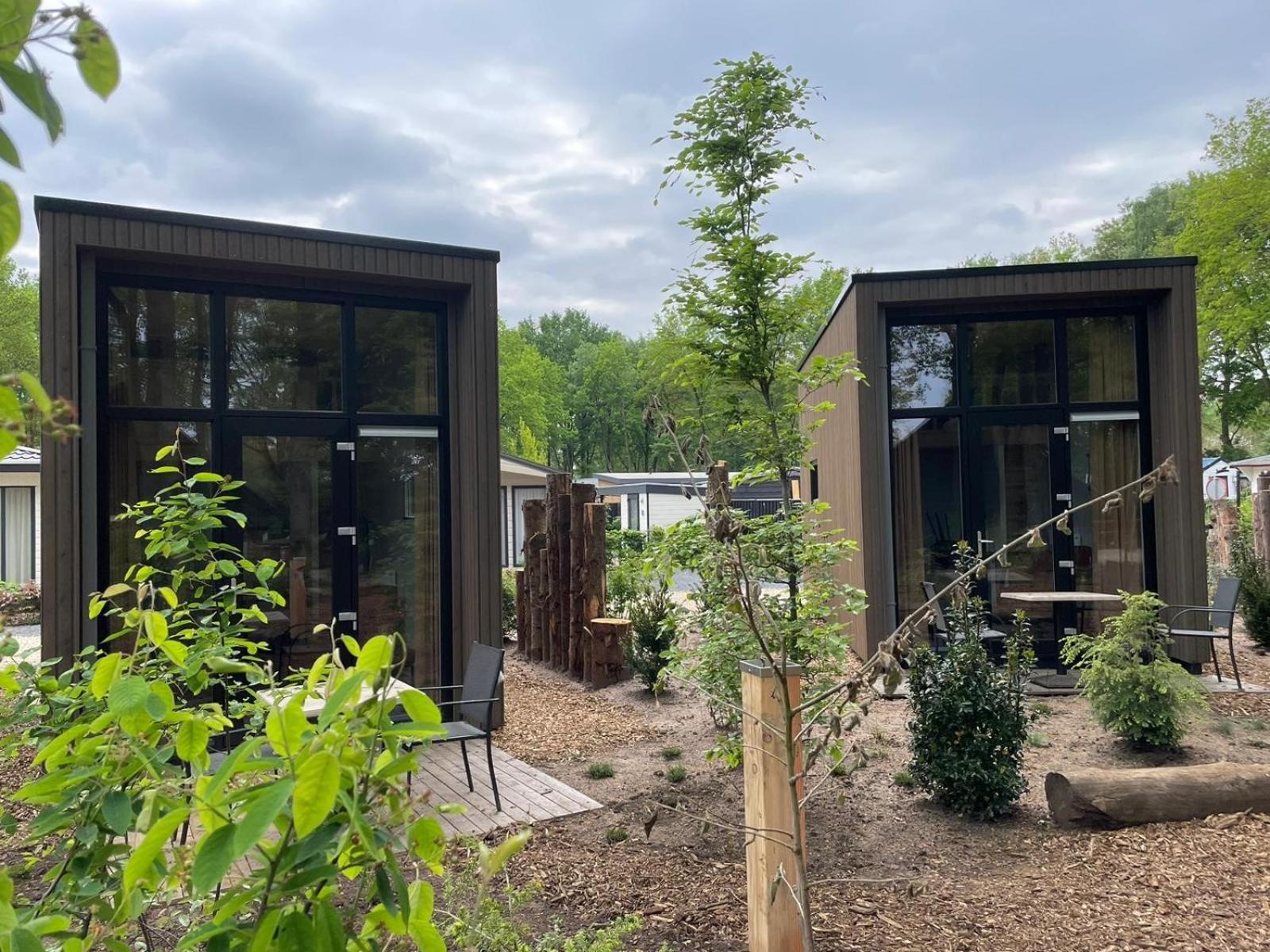 Camping De Vinkenkamp Lieren Стая снимка